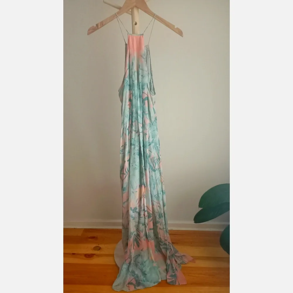 CAMILLA Garden of Dreams Sheer Overlay Maxi *Size 2* - Picture 4 of 7